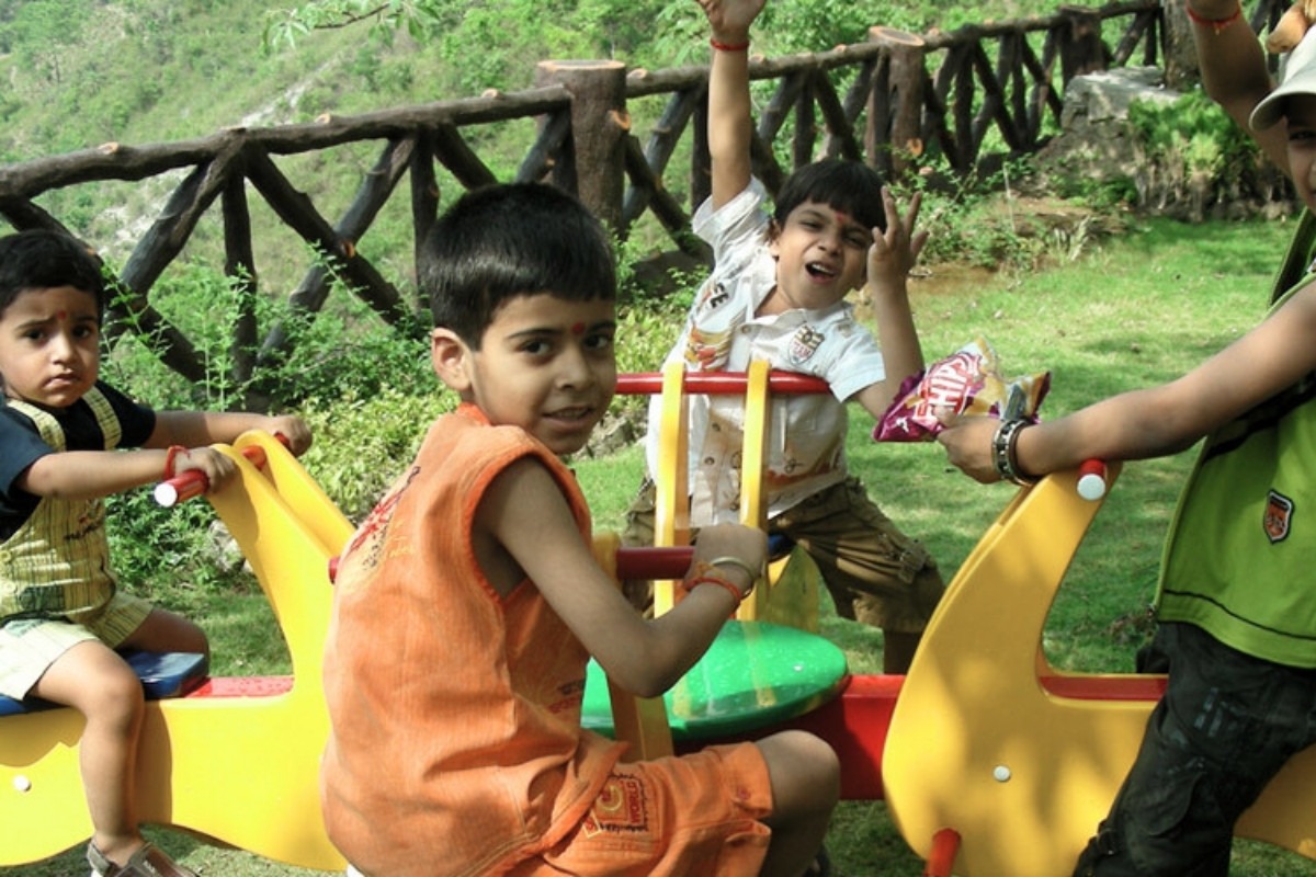 Ozone Builder - Manideep Resort - Slider