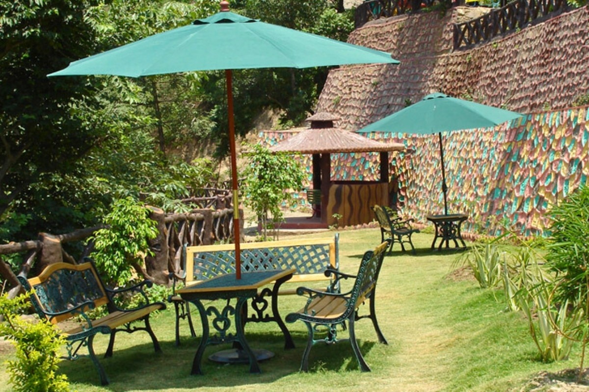 Ozone Builder - Manideep Resort